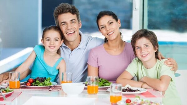 Helping Your Family Eat Right